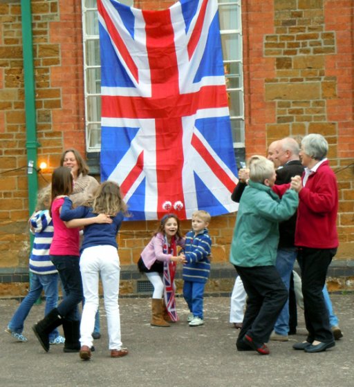 Barn Dancing at the Hog Roast 1