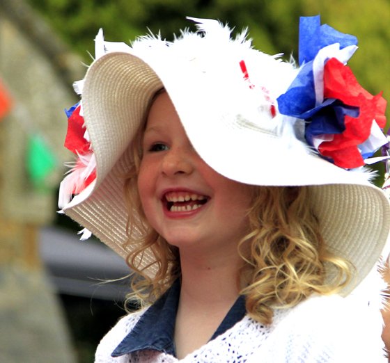 Jubilee Bonnet